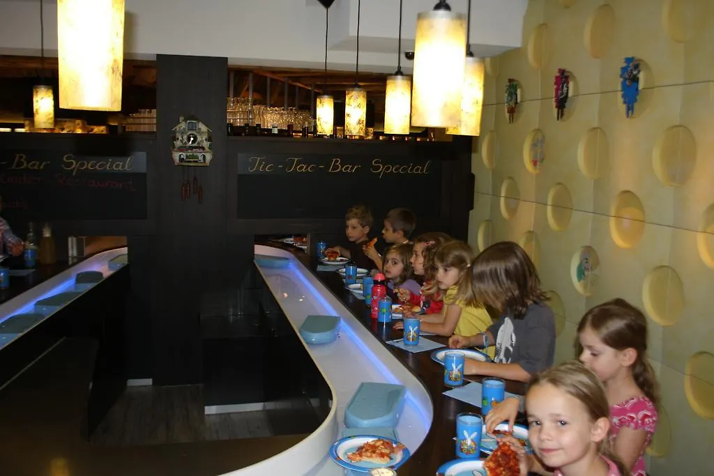 Familien Und Sporthotel Feldberger Hof-1